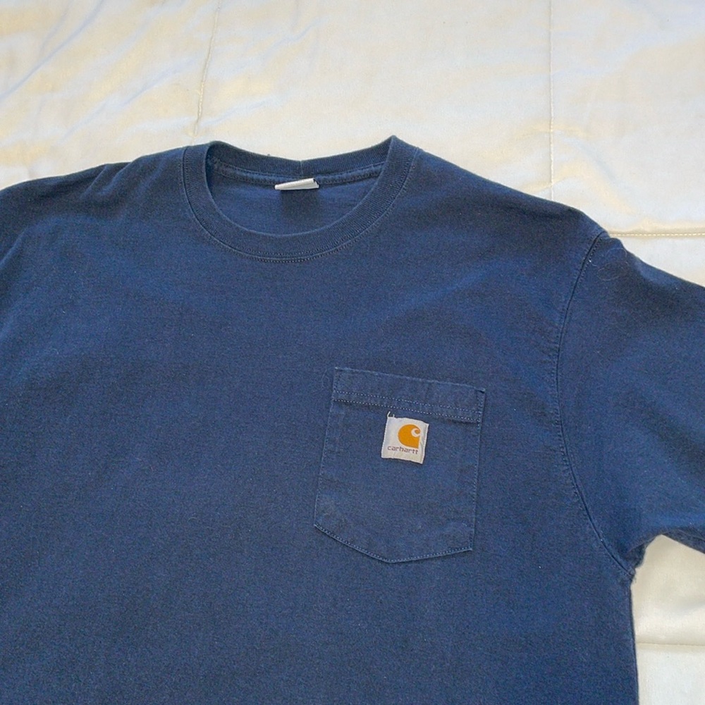 Carhartt logo pocket tee in navy blue. 100% cotton. Men's L. Like new condition. - Picture 2 of 7
